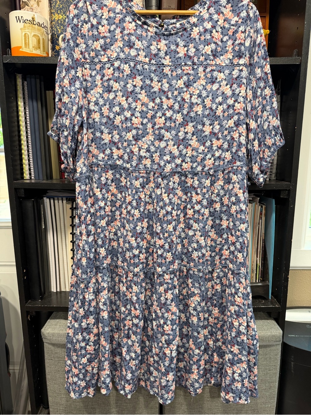 Knox Rose Navy Floral Tiered Casual Dress with Pink and White Blossoms